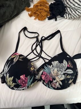 Skye Swimwear Black Floral Strappy Push-Up Bikini Top